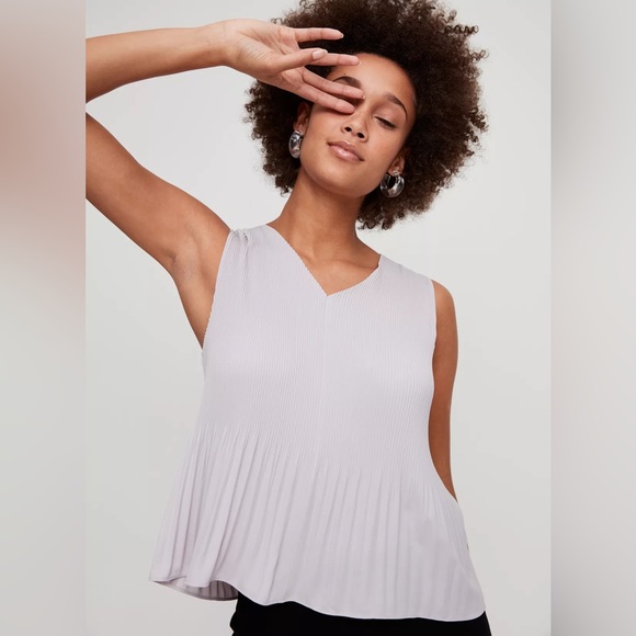 Aritzia Babaton Damien Blouse Dark Pink - Picture 2 of 5